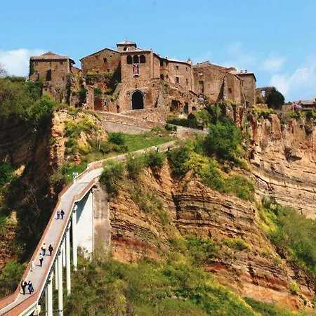 Shasta Tra Borghi E Terme Guest house Viterbo